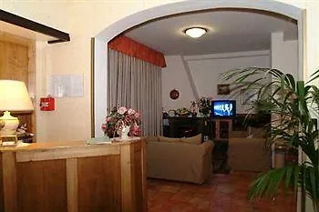 ホテル Ristorante Olimpia